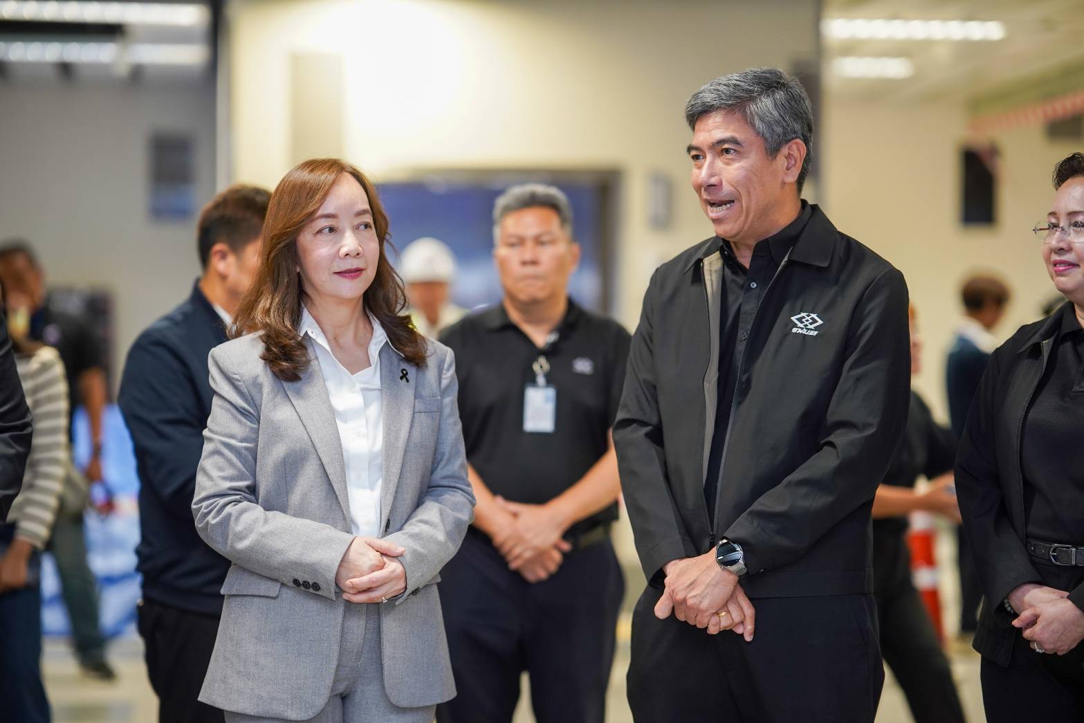 สบน.เดินหน้า ESG Bond ลดต้นทุนประเทศ สร้างการพัฒนาอย่างยั่งยืน ชูรถไฟฟ้าสายสีส้มคือต้นแบบ ESG ครบ 3 มิติ-image-39